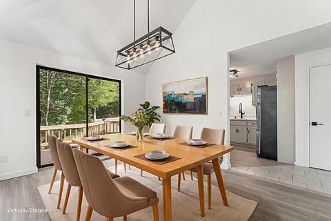 Photo of 12 Perkins Ct #12, Haverhill, MA 01832 (MLS # 73477424)