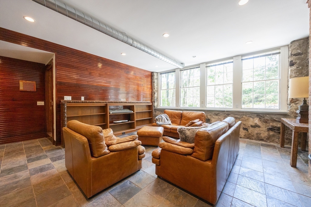 55 Parkwood Drive, Milton, MA Photo #34