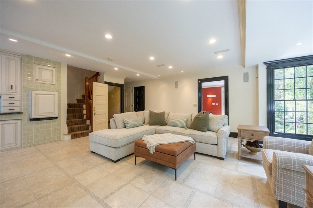 55 Parkwood Drive, Milton, MA Photo #14