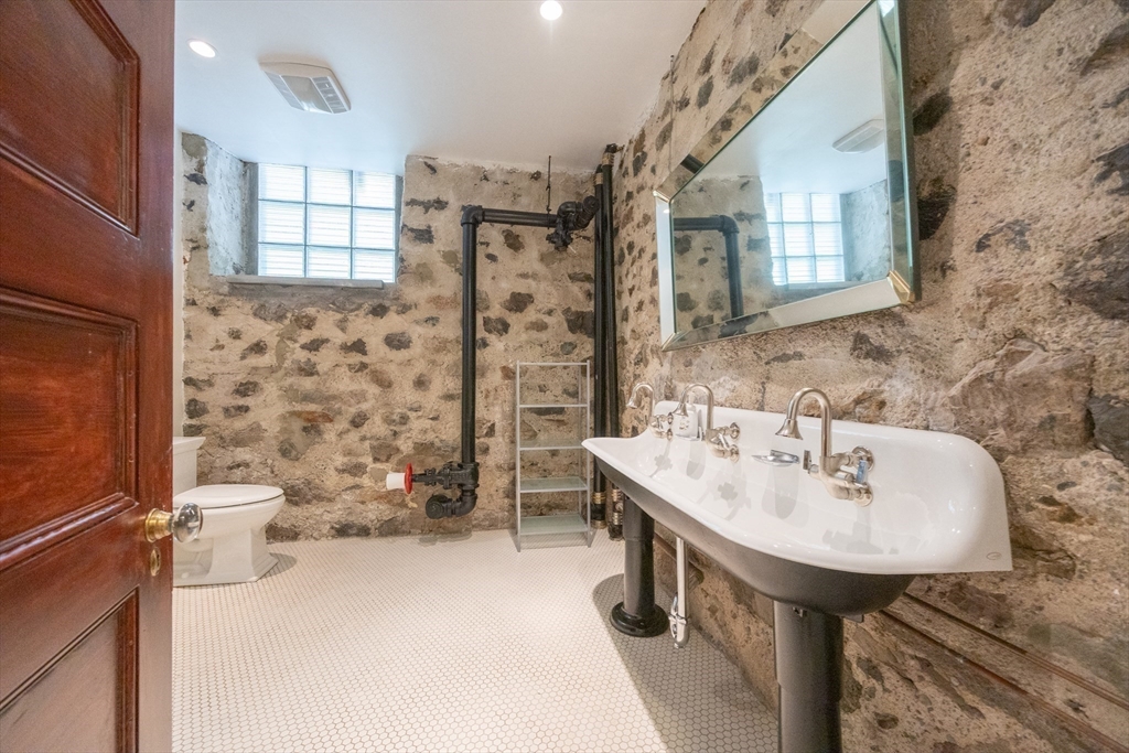 55 Parkwood Drive, Milton, MA Photo #37