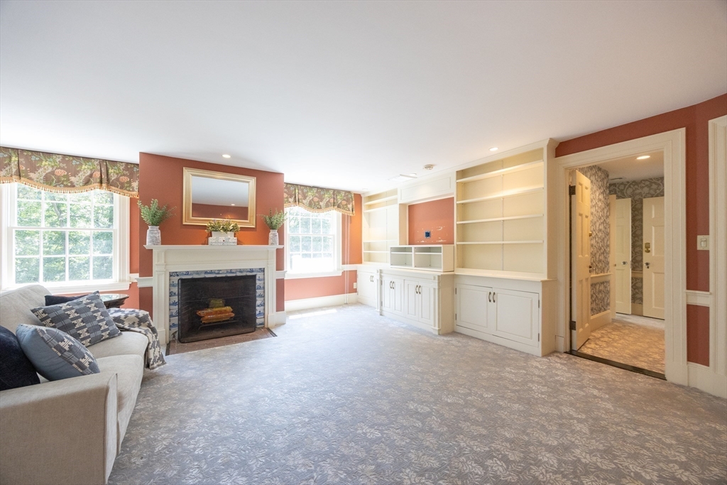 55 Parkwood Drive, Milton, MA Photo #21