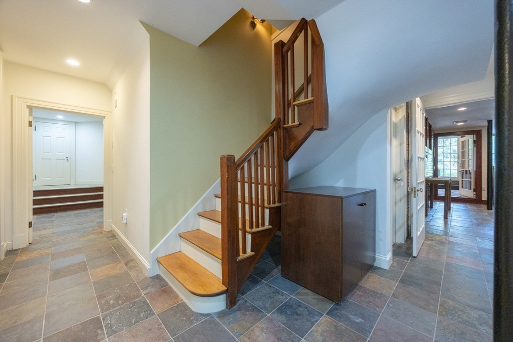 55 Parkwood Drive, Milton, MA Photo #32
