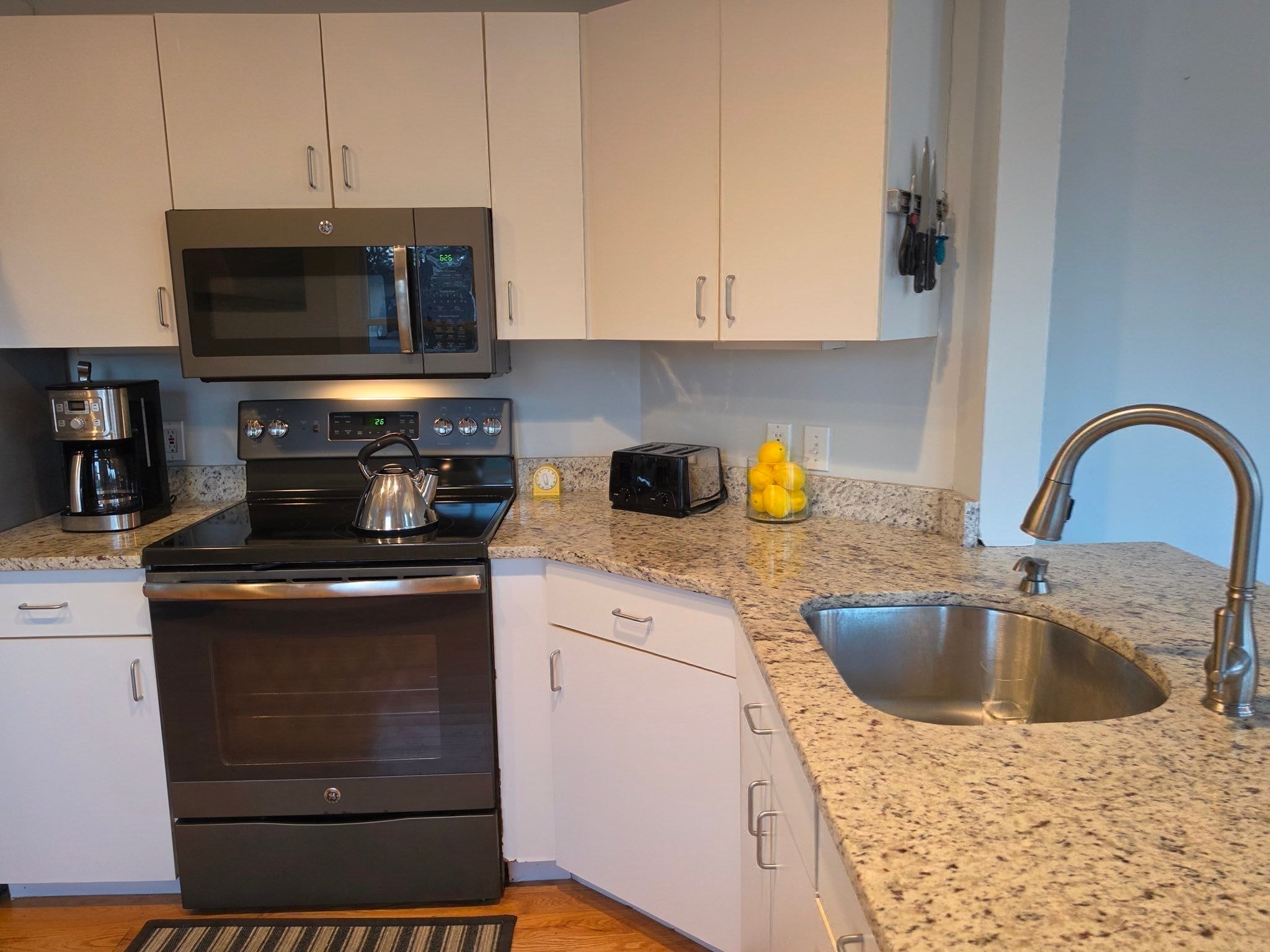 7 Arnold Ave, Plymouth, MA Photo #13