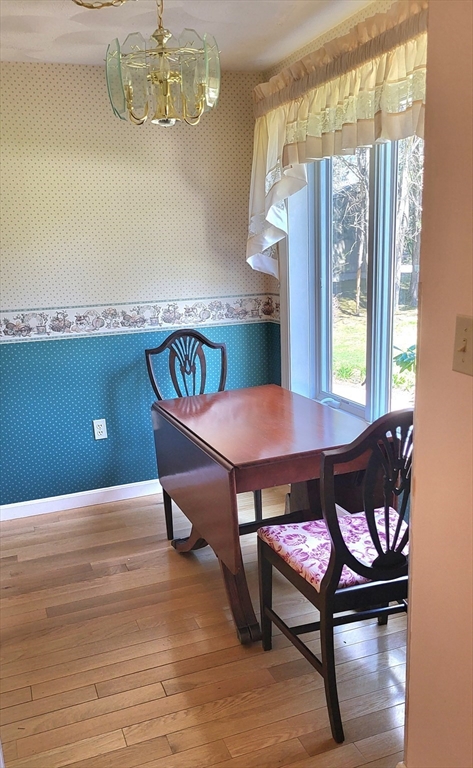 15 Iris Way 27