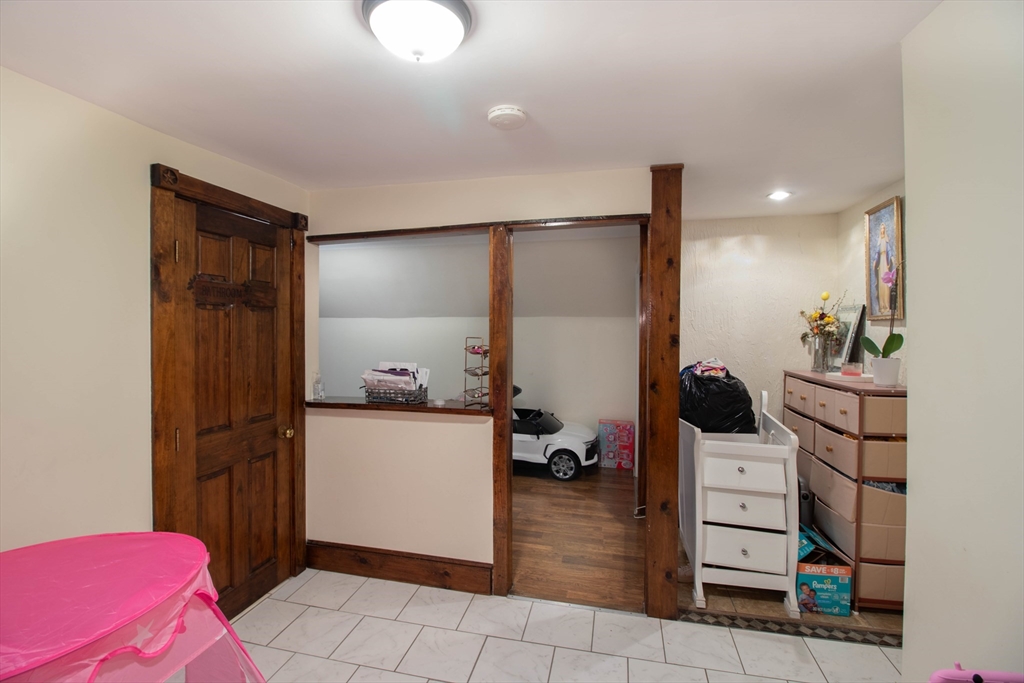 19 Glenwood St, Brockton, MA Photo #27
