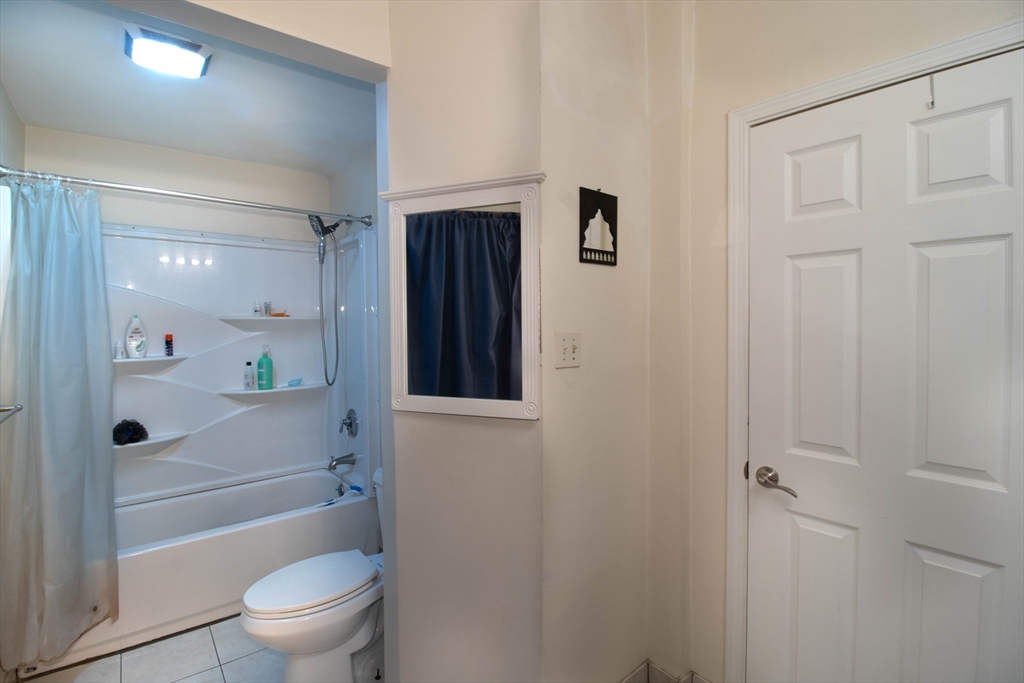 19 Glenwood St, Brockton, MA Photo #5
