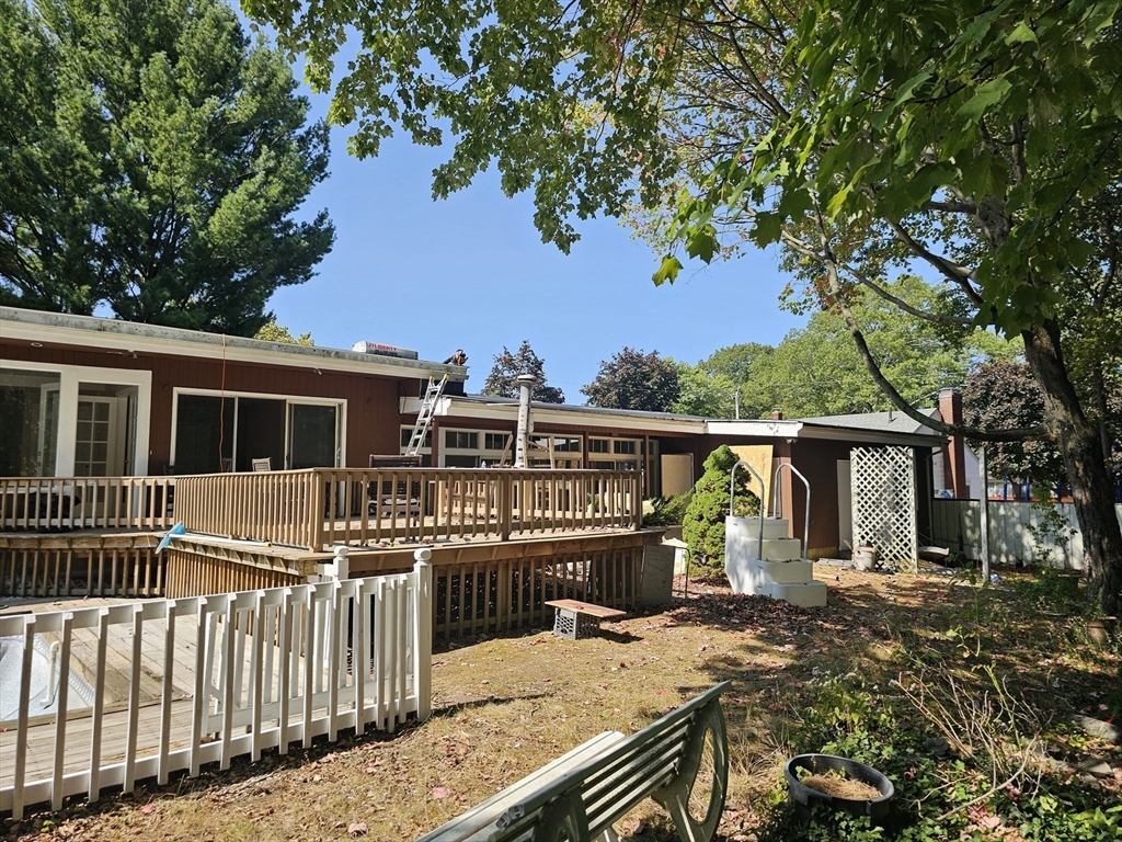 603 Ray Street