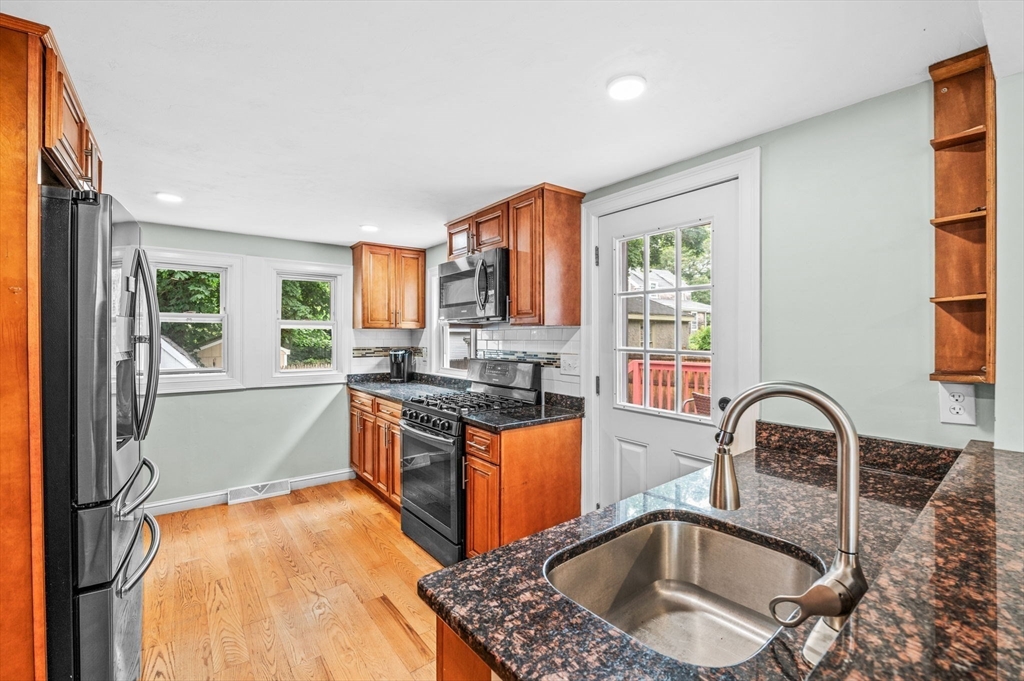 26 Central St