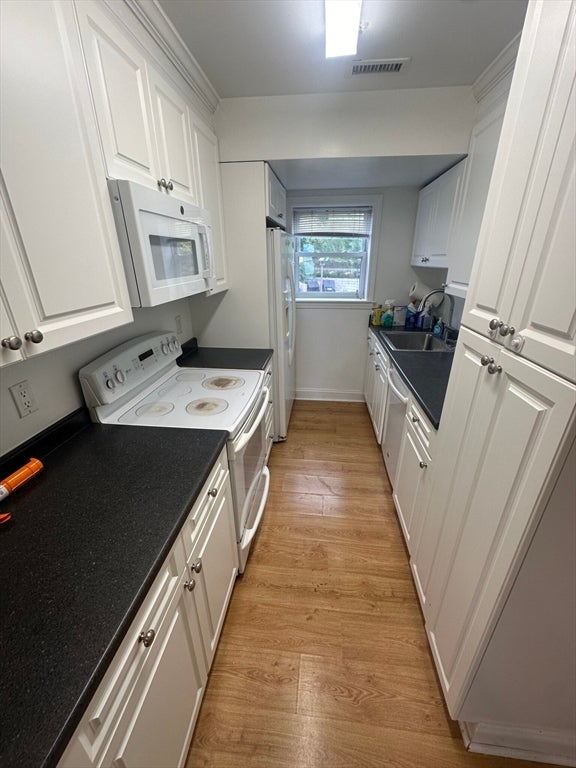 140 Newton St #5, Boston, MA, 140 Newton St #5, Boston, MA Photo #4