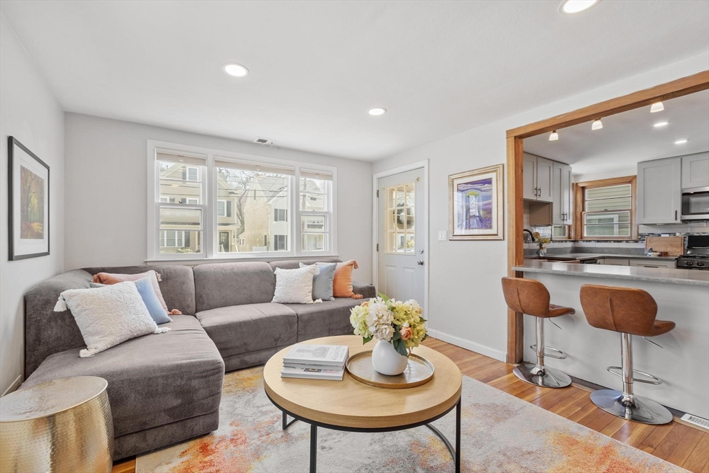 81 Princeton Ave