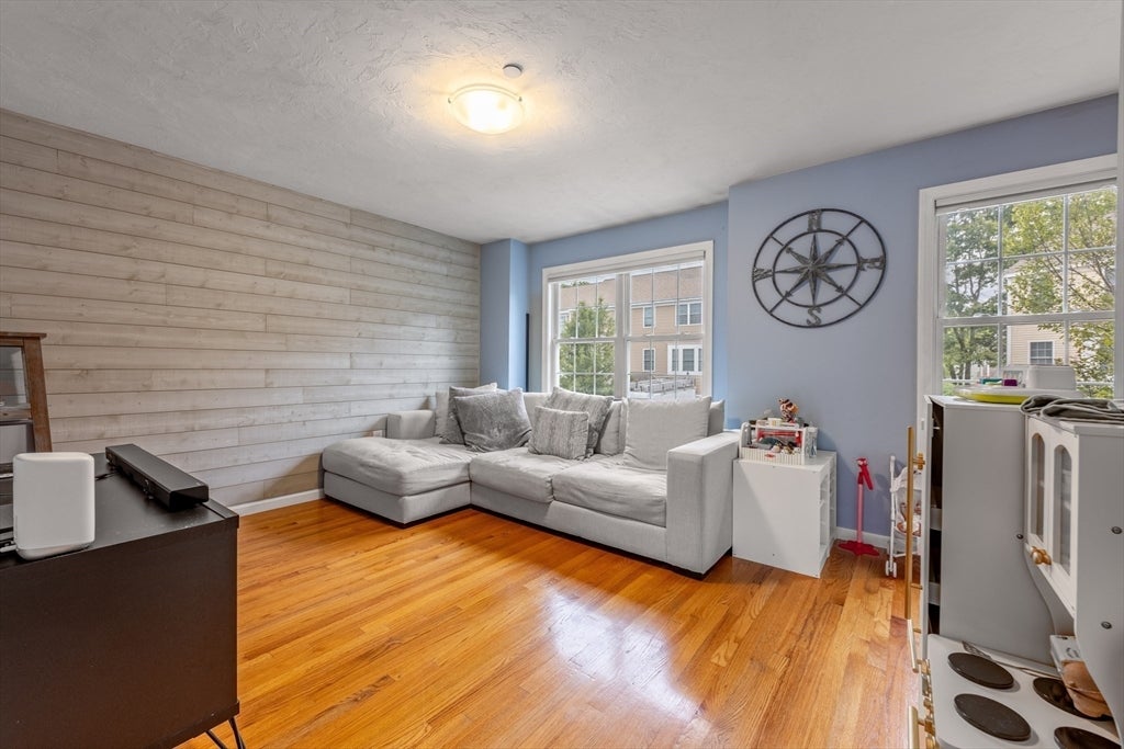 41 Boston Rd 141