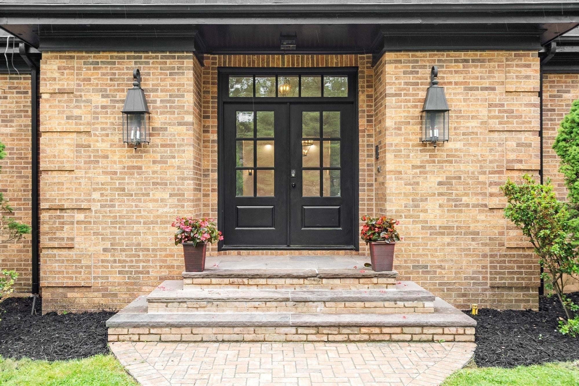 21 Wildewood Dr