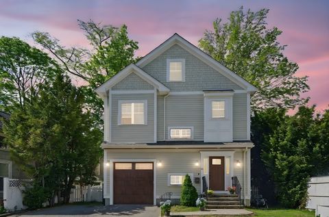 16 Edinboro Ter Newton MA 02460