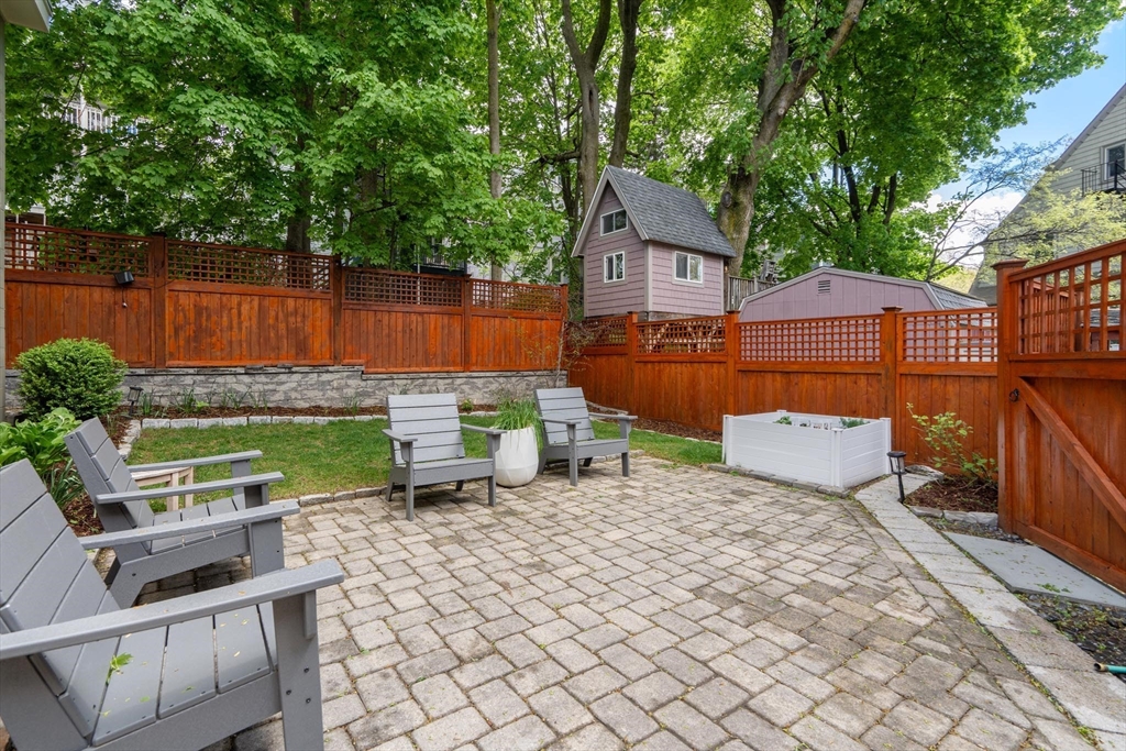 9 Bartlett Cres #1, Brookline, MA, 9 Bartlett Cres #1, Brookline, MA Photo #23