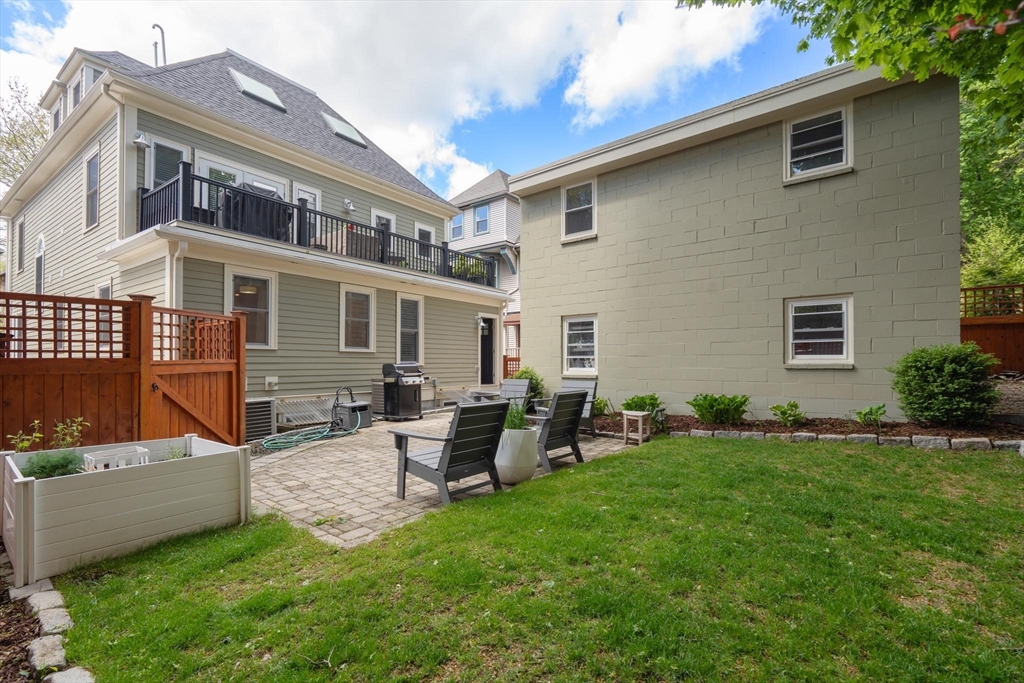 9 Bartlett Cres #1, Brookline, MA, 9 Bartlett Cres #1, Brookline, MA Photo #24