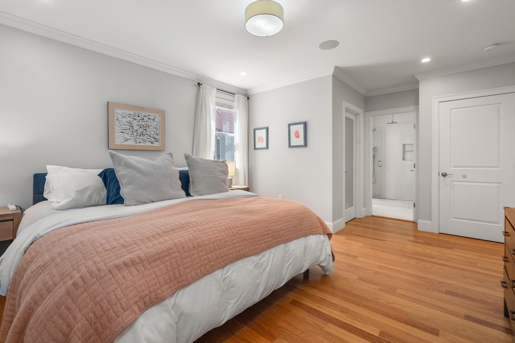 9 Bartlett Cres #1, Brookline, MA, 9 Bartlett Cres #1, Brookline, MA Photo #13