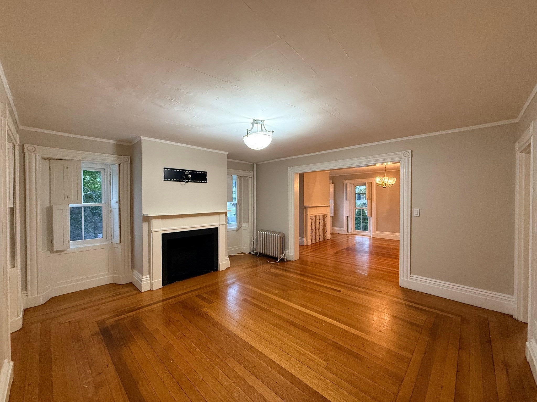 37 Main St B