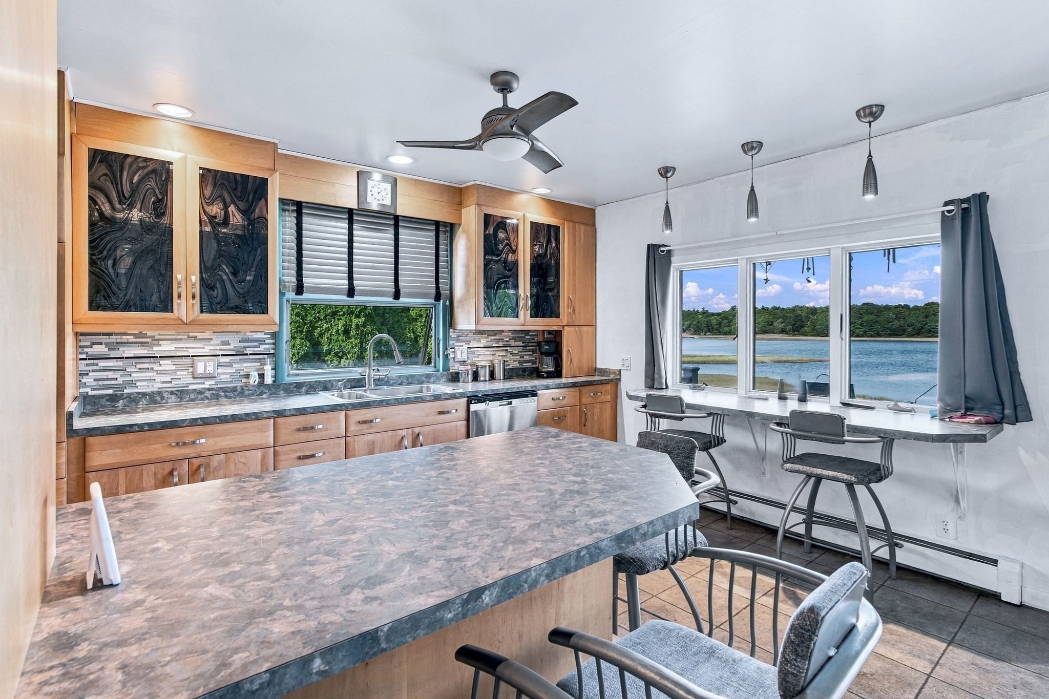 28 Arlington Rd, Wareham, MA Photo #13
