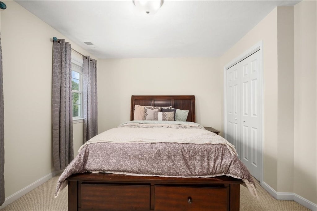 3 Moore Dr, Millbury, MA Photo #24