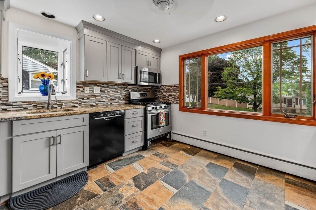 67 Lane Drive, Norwood, MA, 67 Lane Drive, Norwood, MA Photo #15