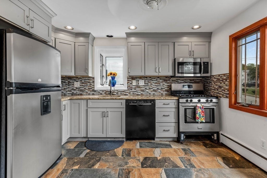 67 Lane Drive, Norwood, MA, 67 Lane Drive, Norwood, MA Photo #14
