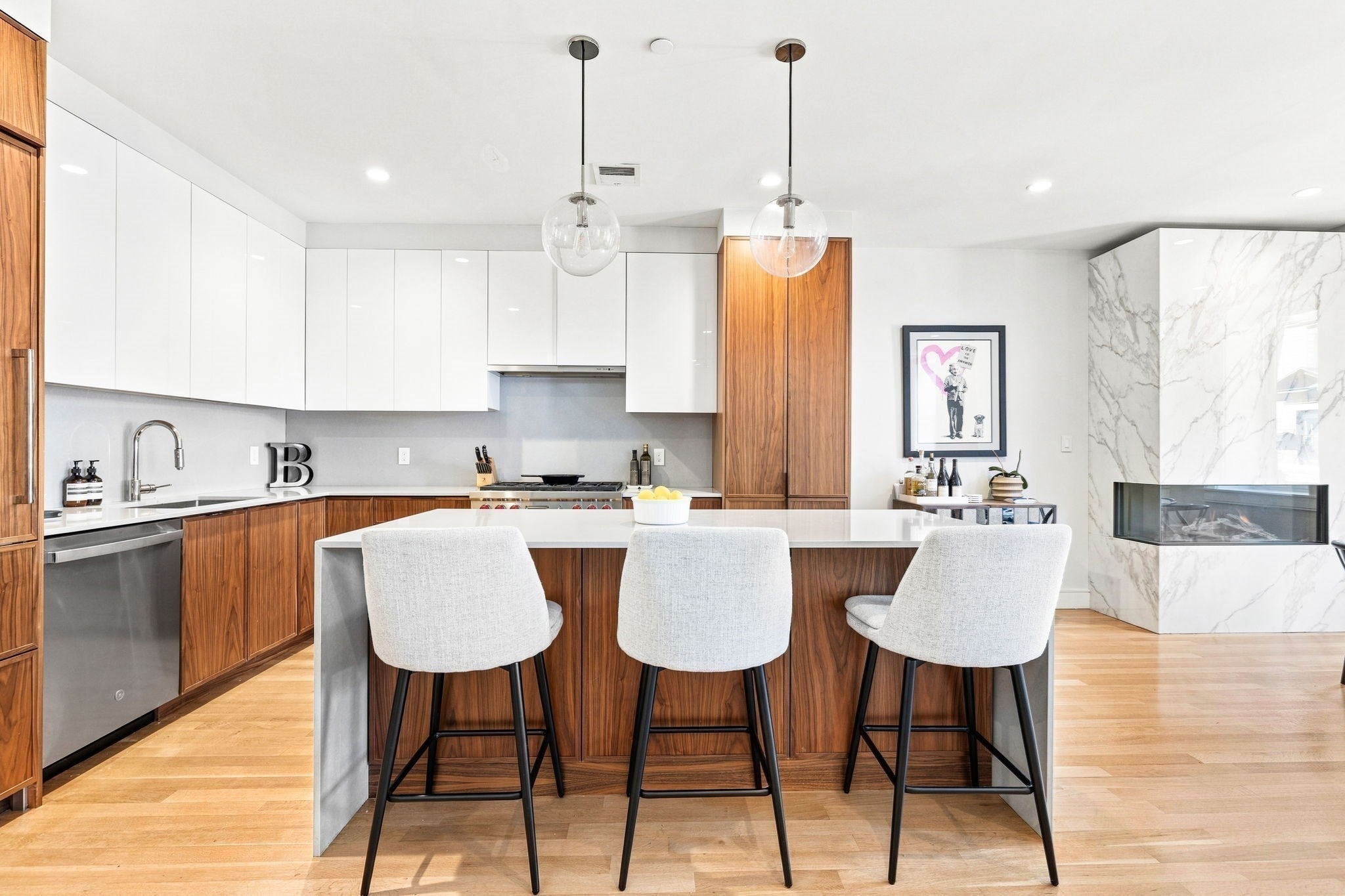 10 Gloucester St #3, Boston, MA Photo #1
