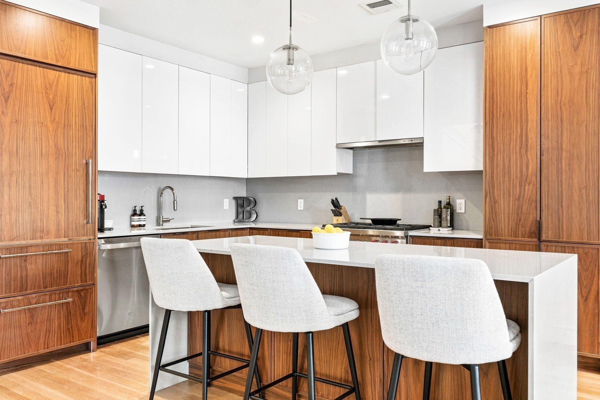 10 Gloucester St #3, Boston, MA Photo #4