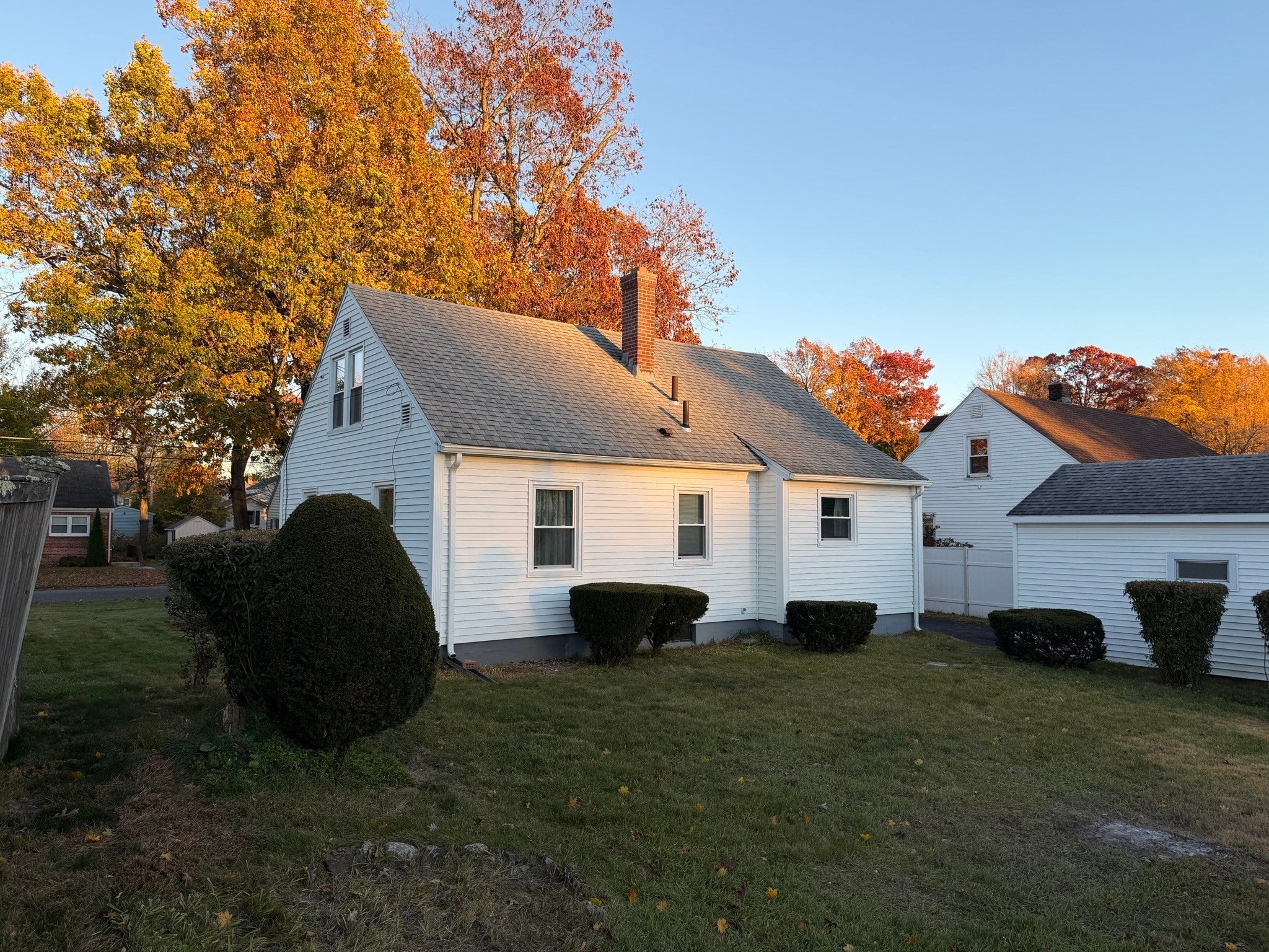 126 Old Brook Rd
