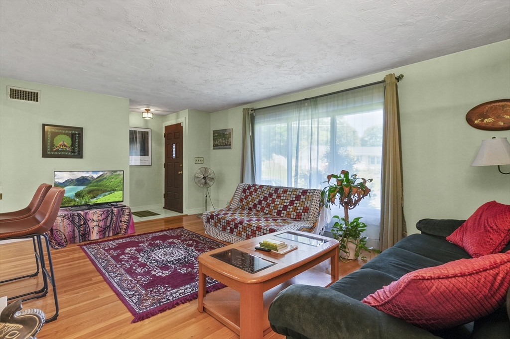 35 Snake Brook Road