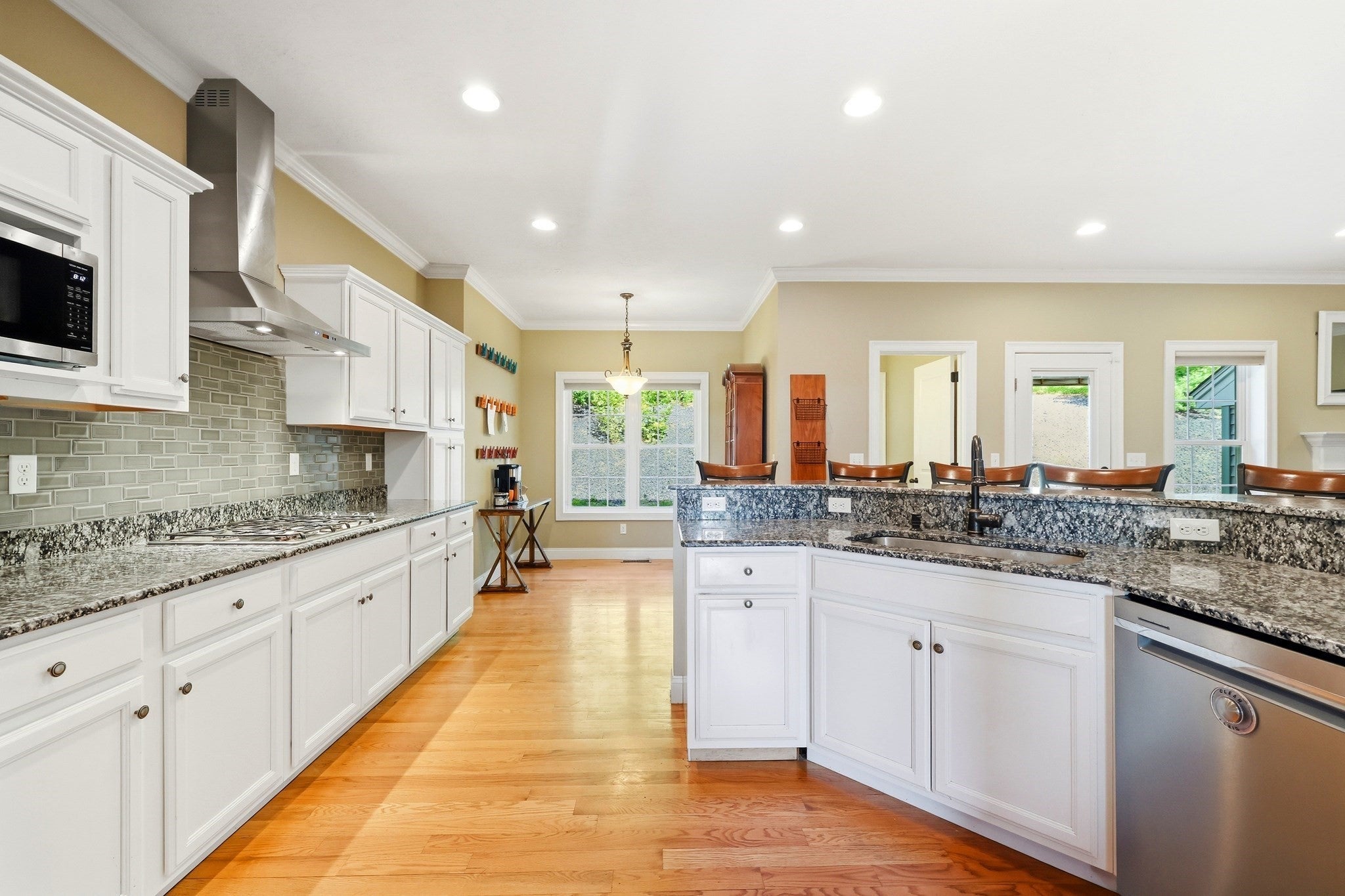 34 Bissonnette Cir