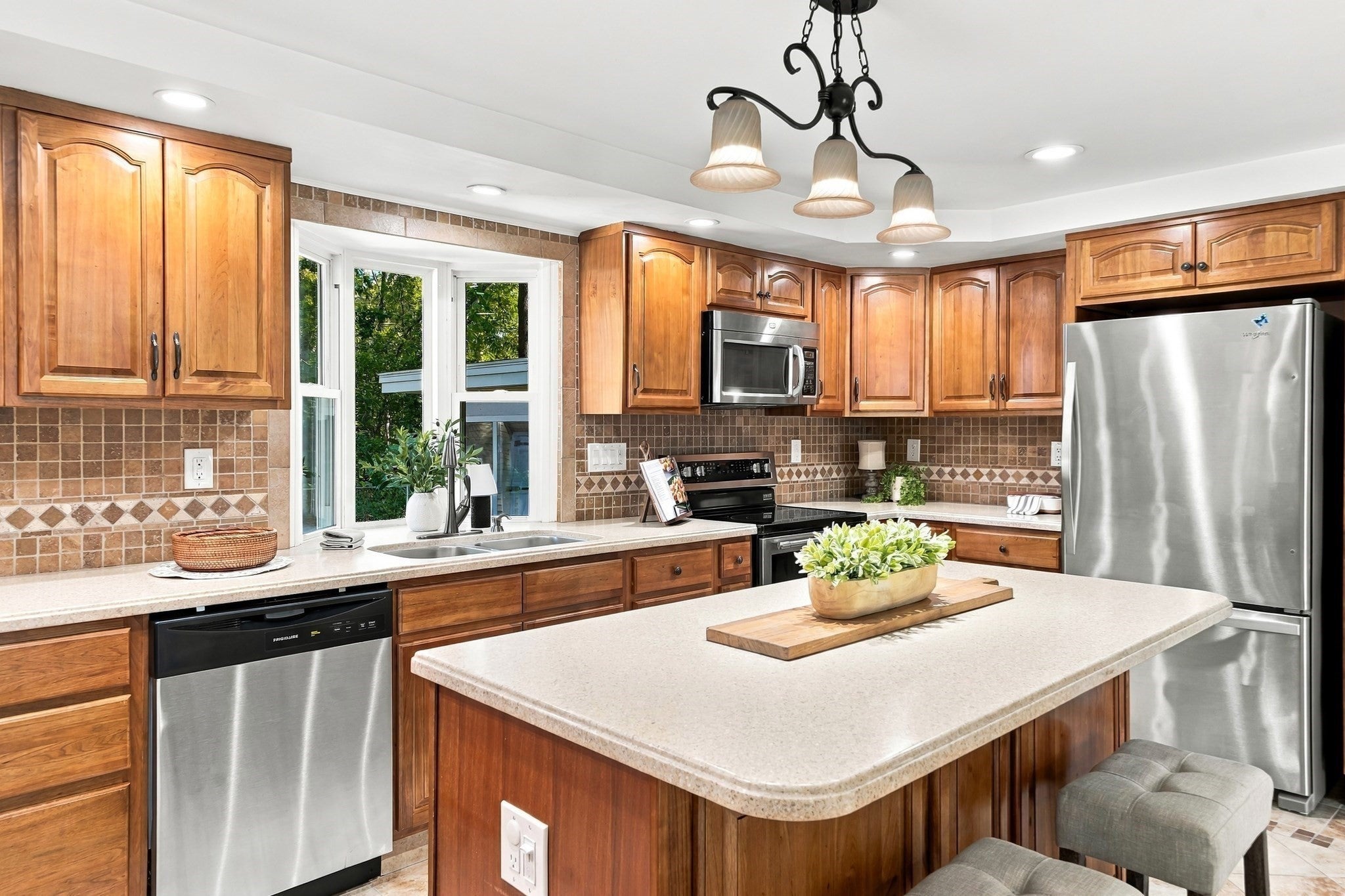 32 Alvin Street, Methuen, MA, 32 Alvin Street, Methuen, MA Photo #5