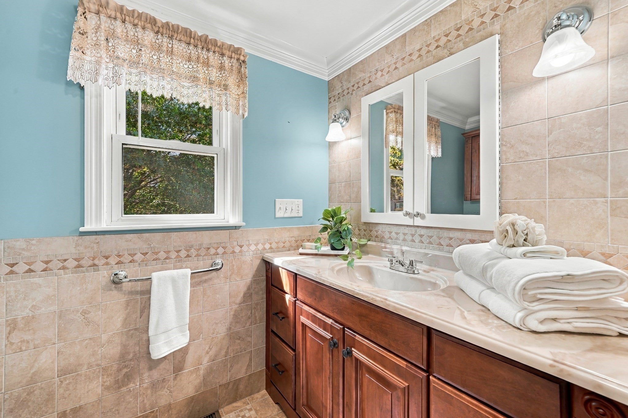 32 Alvin Street, Methuen, MA, 32 Alvin Street, Methuen, MA Photo #20