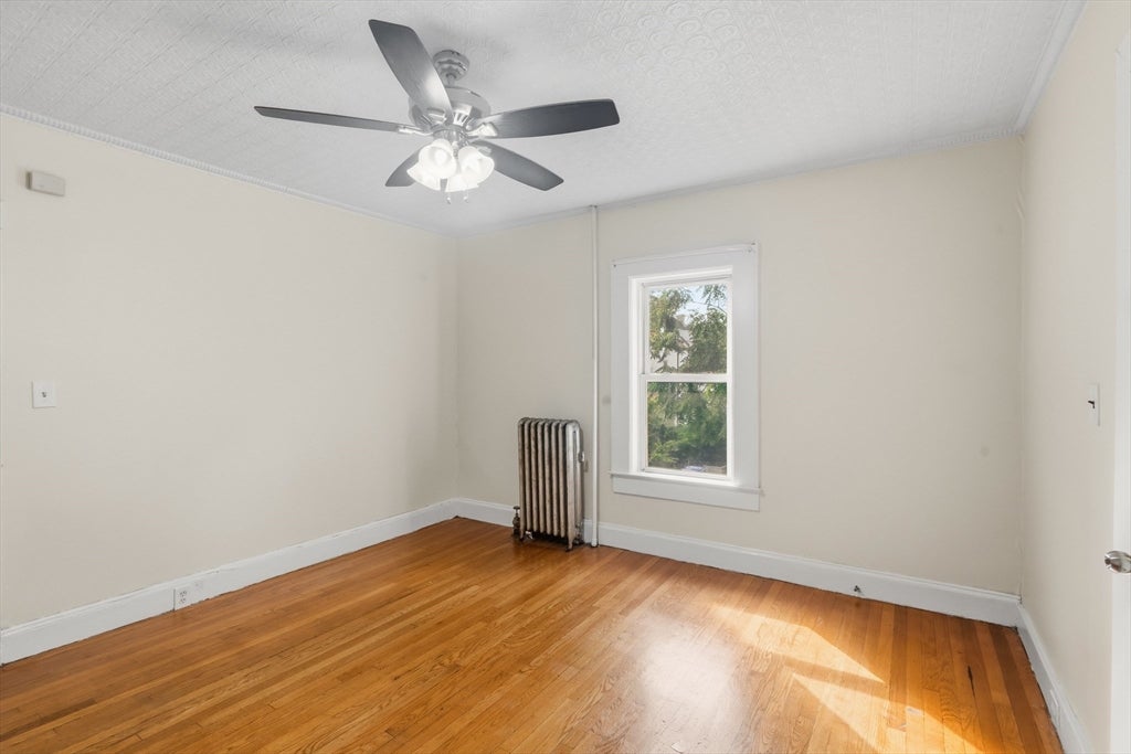 59 Waverly St #2nd, Springfield, MA Photo #4