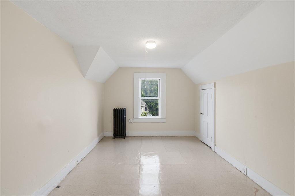 59 Waverly St #2nd, Springfield, MA Photo #11