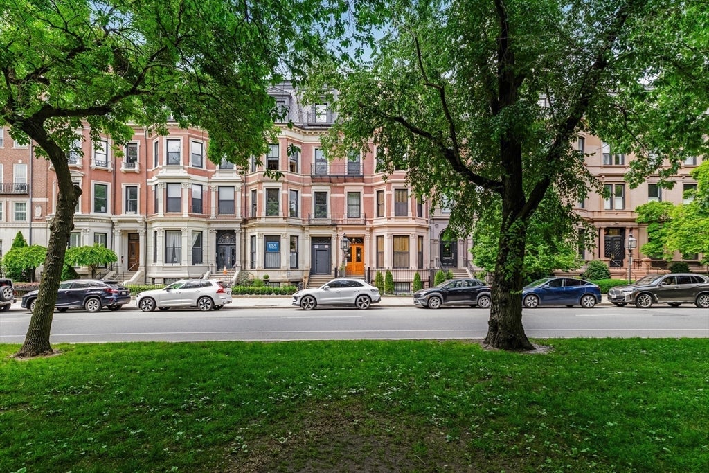 57 Commonwealth Avenue