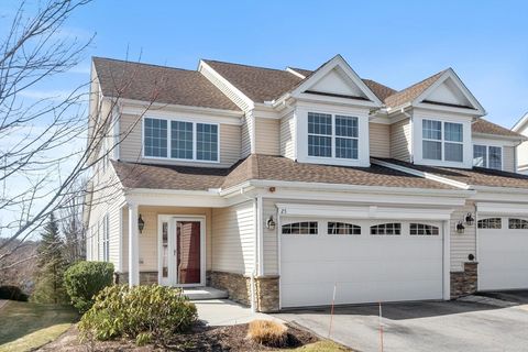 Photo of 25 Avebury Lane #22, Marlborough, MA 01752 (MLS # 73488029)