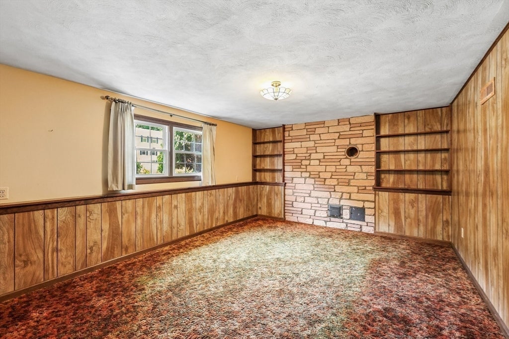 60 Forest Hill Rd, Agawam, MA, 60 Forest Hill Rd, Agawam, MA Photo #17