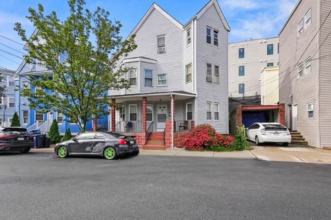 7-9 Gladstone Street Everett MA 02149
