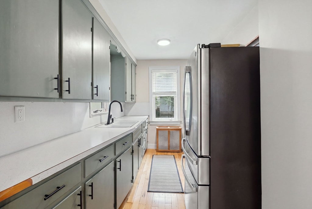 16 Beechcrest St, Warwick, RI, 16 Beechcrest St, Warwick, RI Photo #10