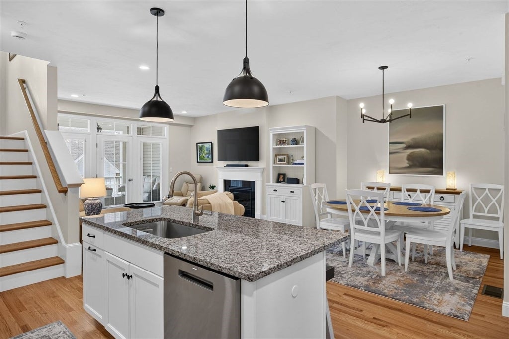 4 Hawthorne Rd, Plymouth, MA, 4 Hawthorne Rd, Plymouth, MA Photo #9