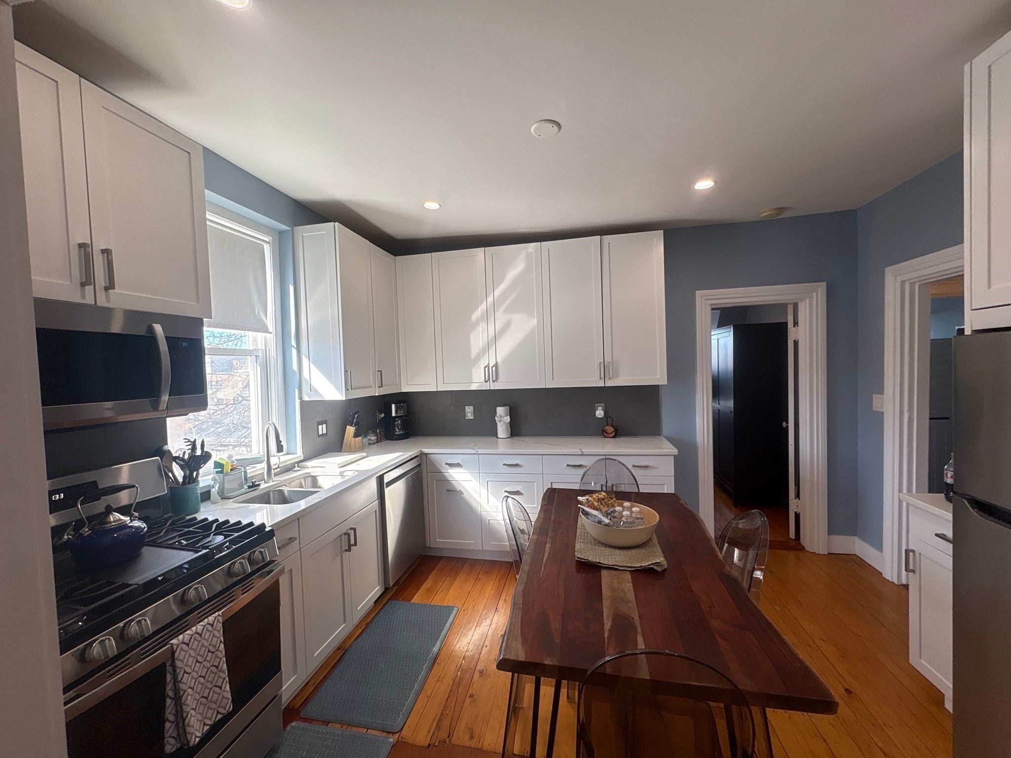 137-3 Walnut Furnished
