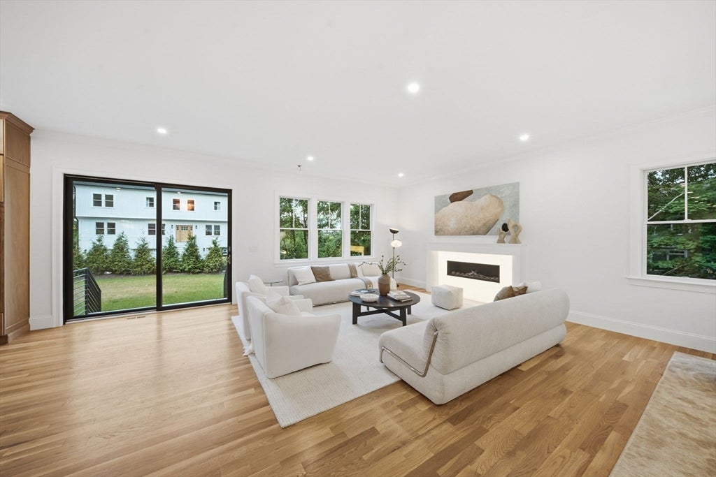 60 Rear Lynnbrook Rd, Lynnfield, MA, 60 Rear Lynnbrook Rd, Lynnfield, MA Photo #14