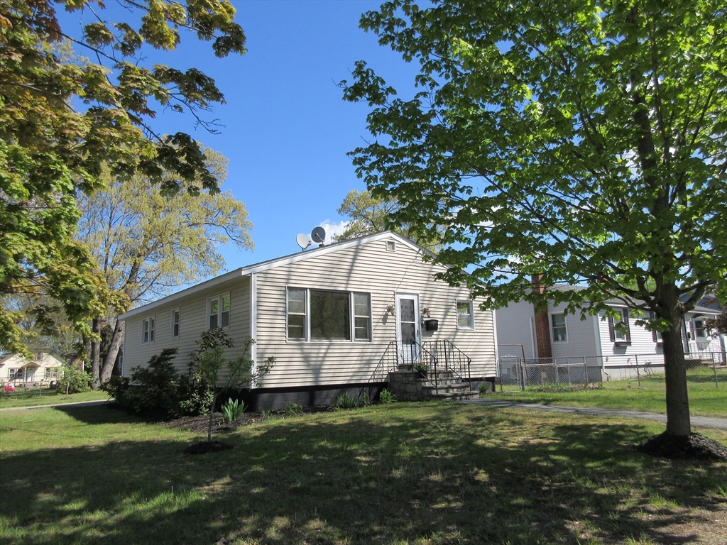 6 Bristol St, Lowell, MA Photo #1