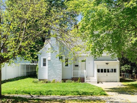 57 Freeman St Newton MA 02466
