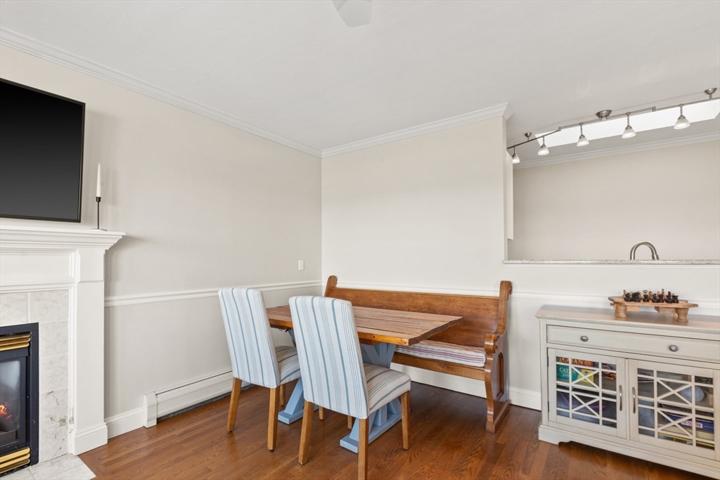 240 Merrimac St 4