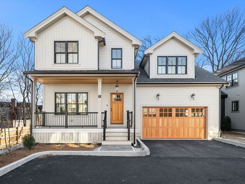 9 Flatley Avenue Manchester MA 01944