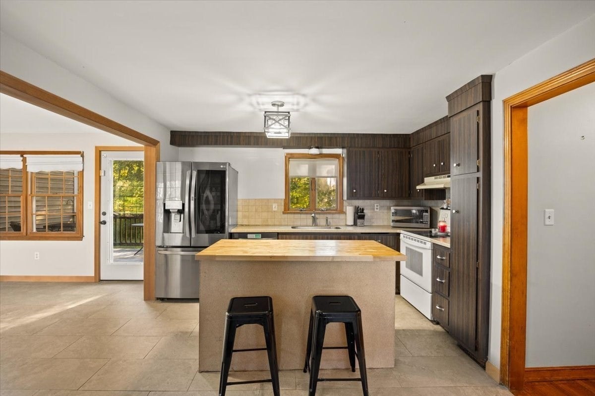 337 Thatcher Street, Brockton, MA, 337 Thatcher Street, Brockton, MA Photo #9
