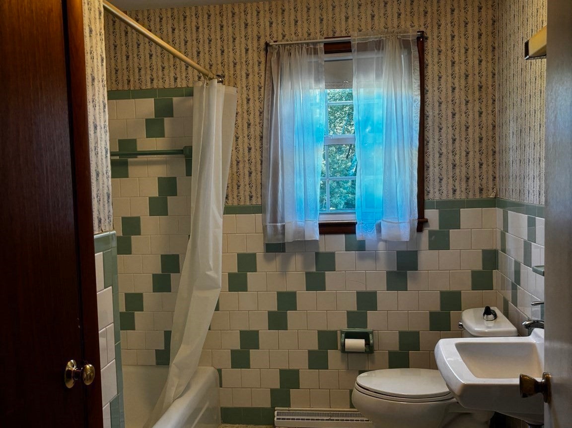 33 Chartley Brook Ln, Attleboro, MA, 33 Chartley Brook Ln, Attleboro, MA Photo #23