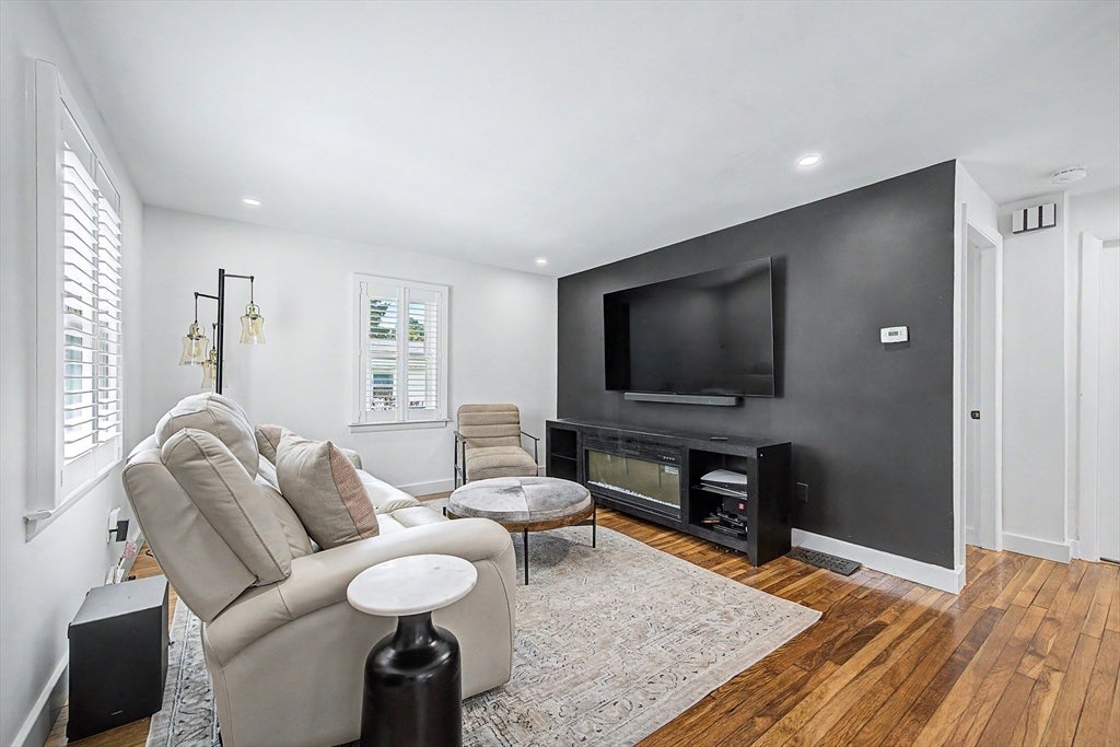 26 Westside Ave, North Attleboro, MA, 26 Westside Ave, North Attleboro, MA Photo #6