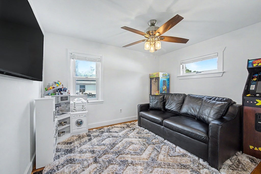 26 Westside Ave, North Attleboro, MA, 26 Westside Ave, North Attleboro, MA Photo #30